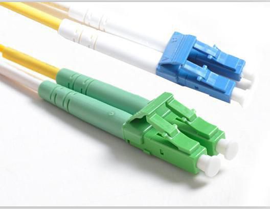 LC/UPC-LC/APC 1M OS2  *