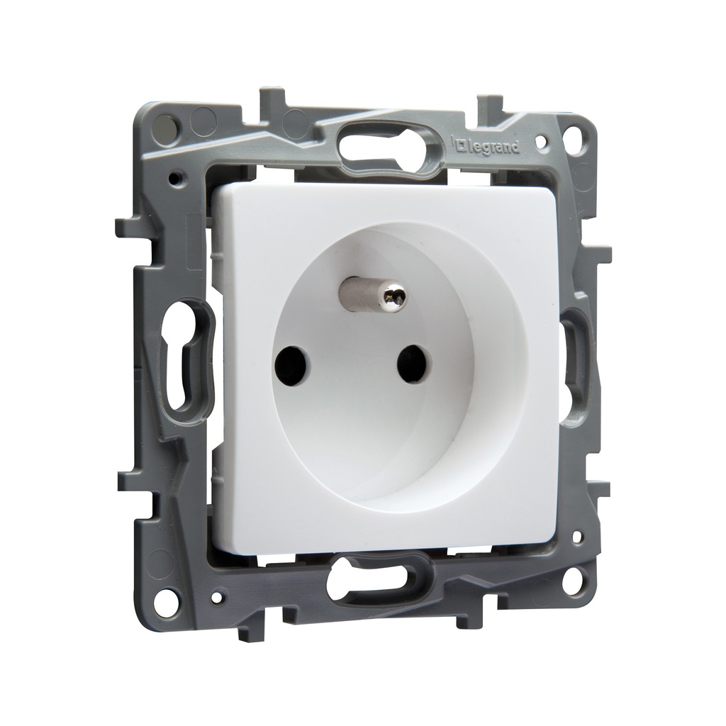 NILOE PRISE 2P+T 16A A VIS BLANC