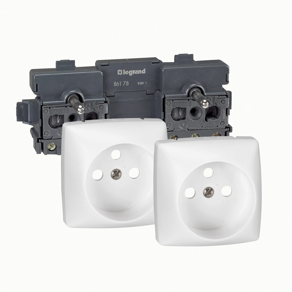 OTEO PRISE 2X2P+T PRECABLEE HORIZONTAL COMPOSABLE BLANC