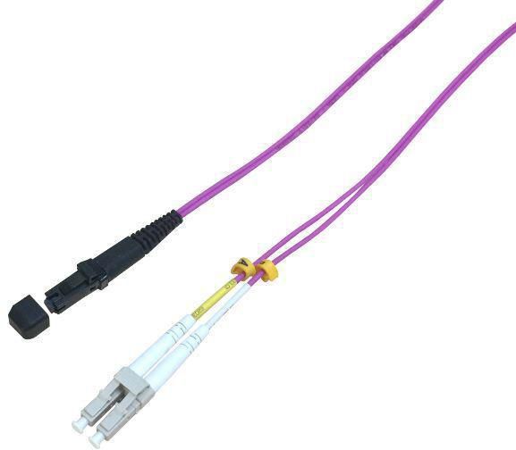 LC/UPC-MTRJ/UPC 15M OM4  *